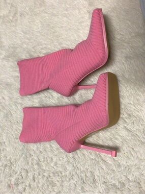 Pink Ribbed Sock Booties - Women's High Heel Ankle Boots